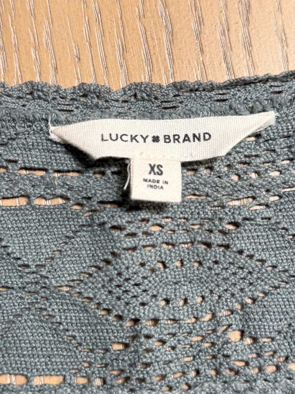 Lucky Brand Gray/green Crochet Sleeveless Top - Picture 9 of 12